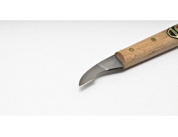 3351000-3351000, Cuchillo para chip carving, corto filo angular-1.